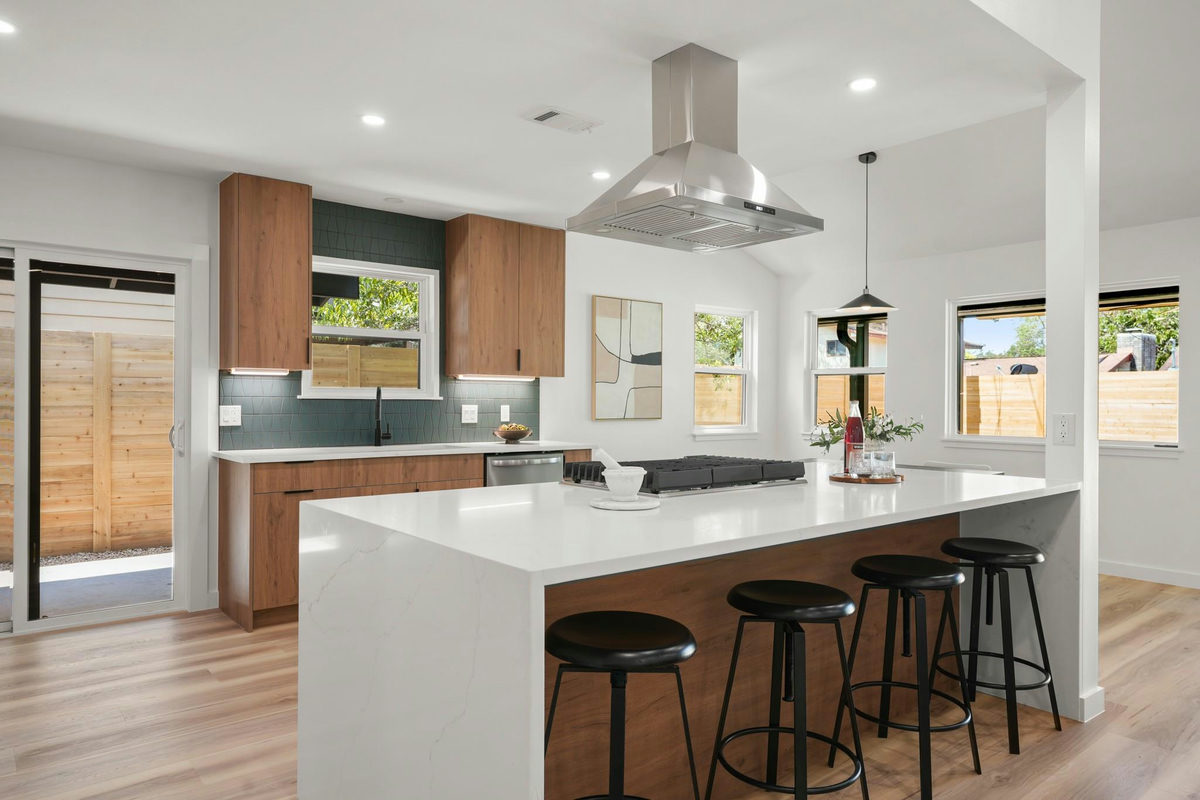 7000 Shadywood Dr — photo 5
