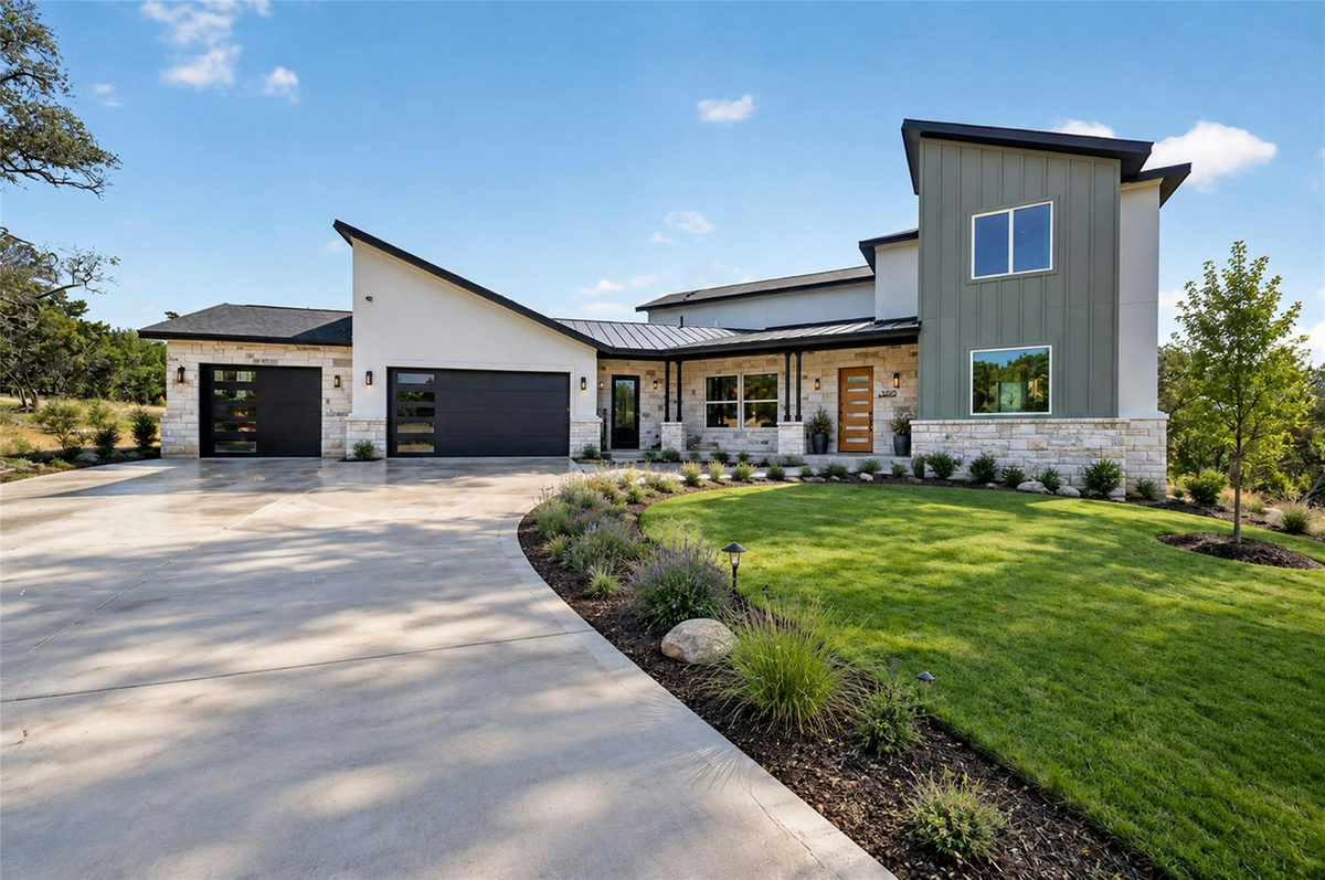 18213 Gregg Bluff Rd — exterior