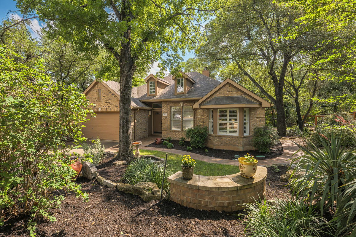 6411 Johanne Ct — photo 2