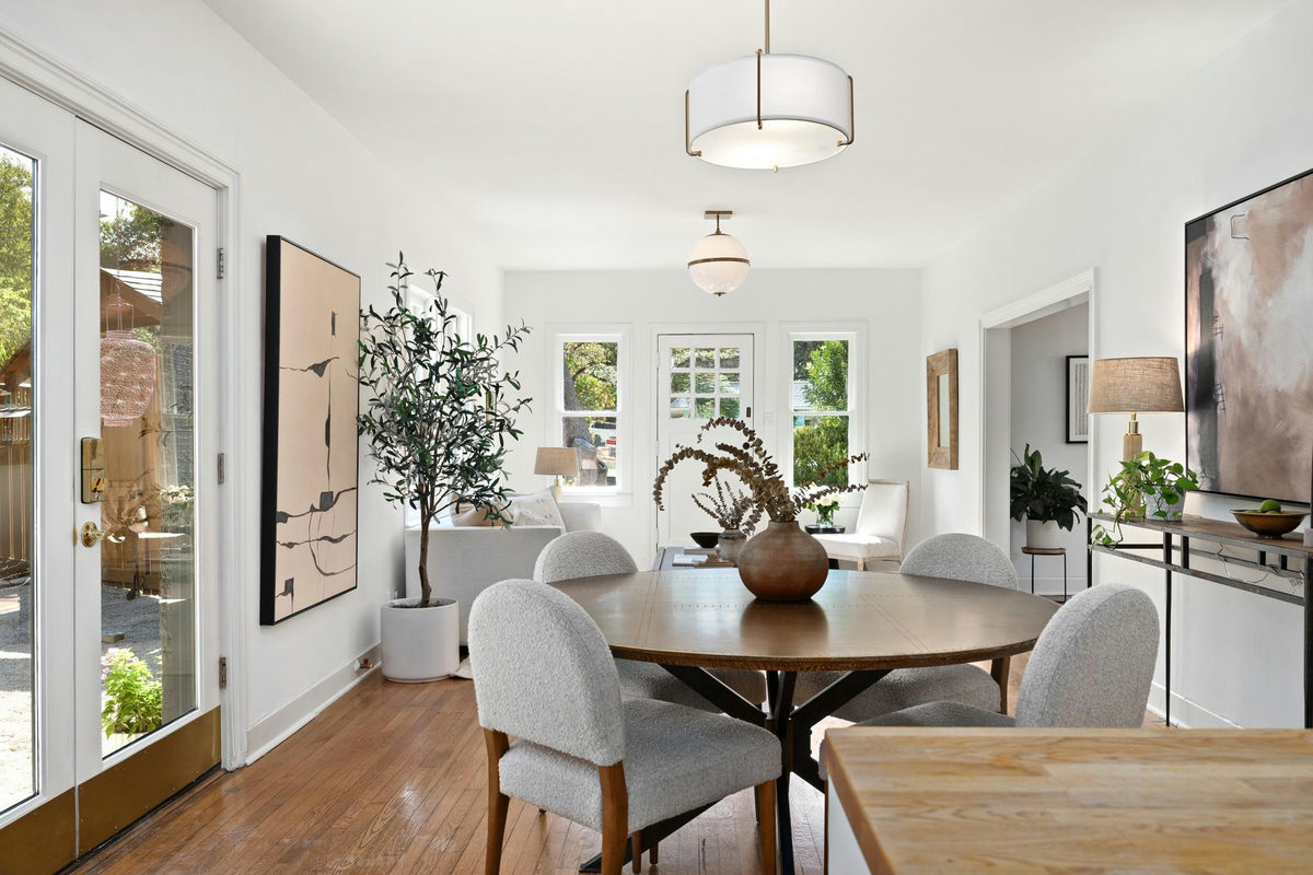 2300 Rae Dell Ave — photo 5