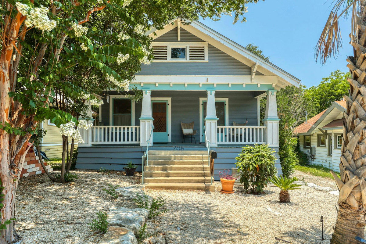 705 Patterson Ave — exterior