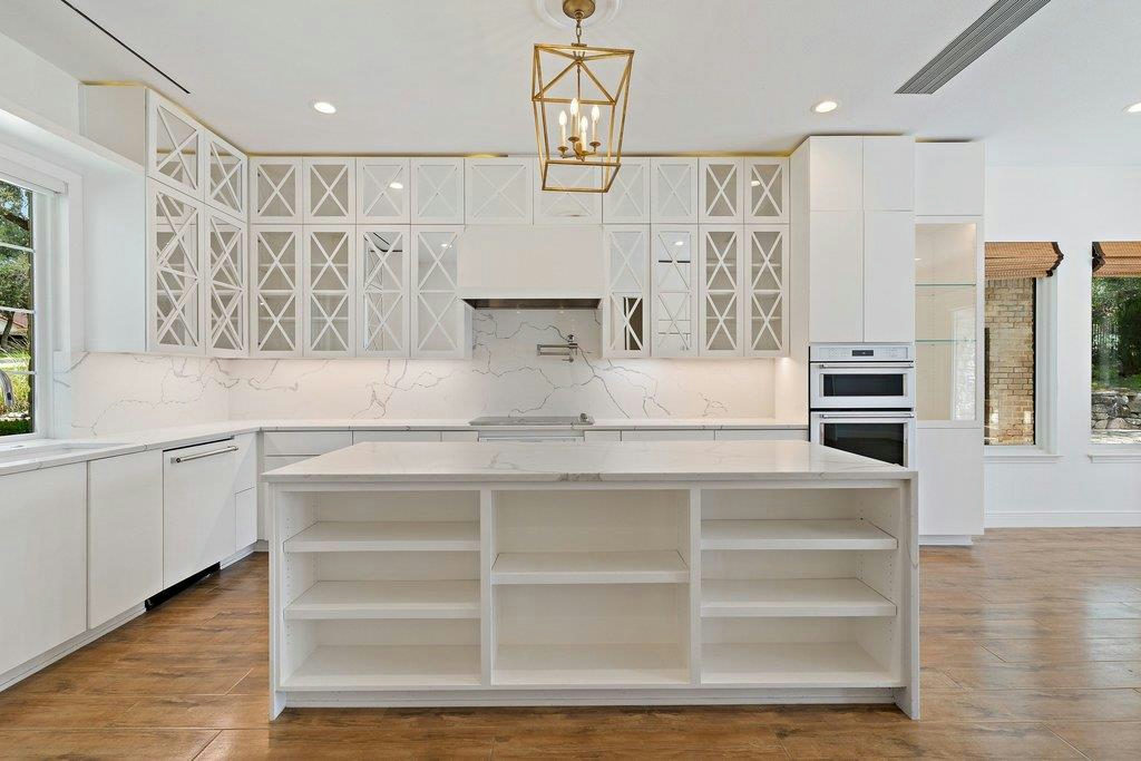 17 Hedgebrook Way — photo 2