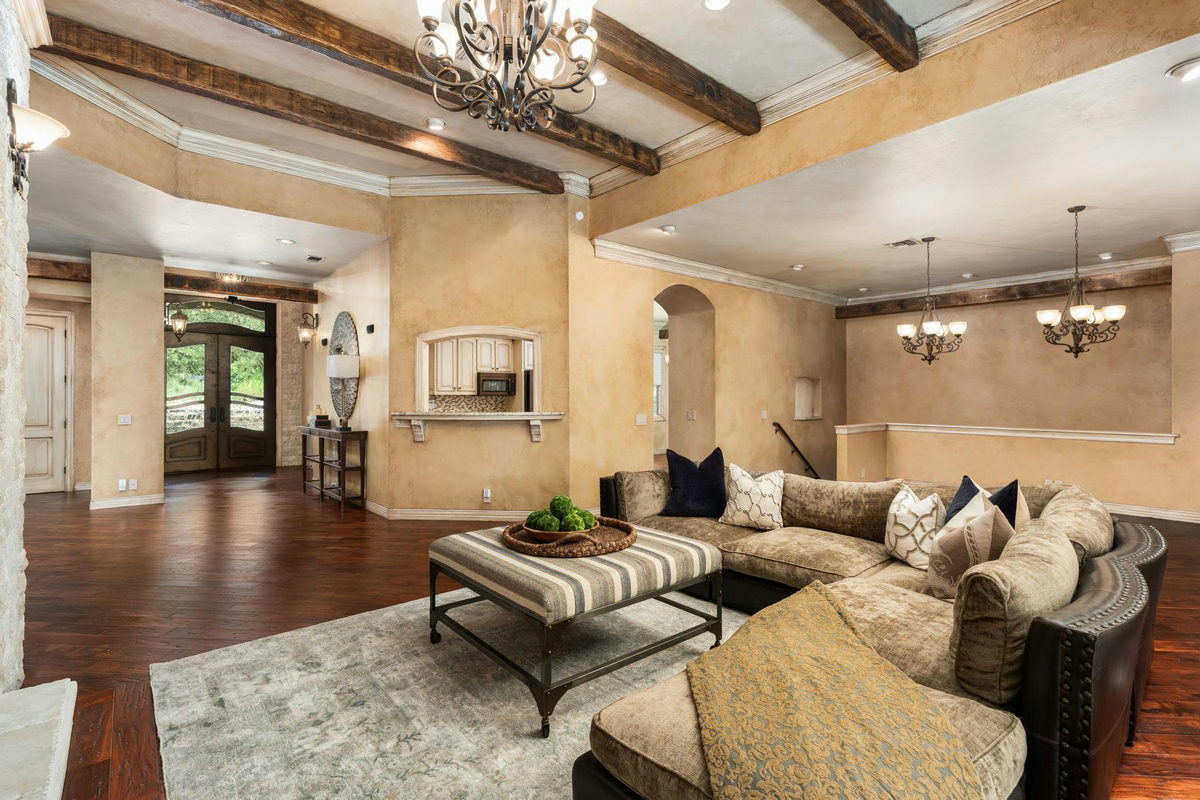 2305 Barton Creek Blvd #29 — photo 4