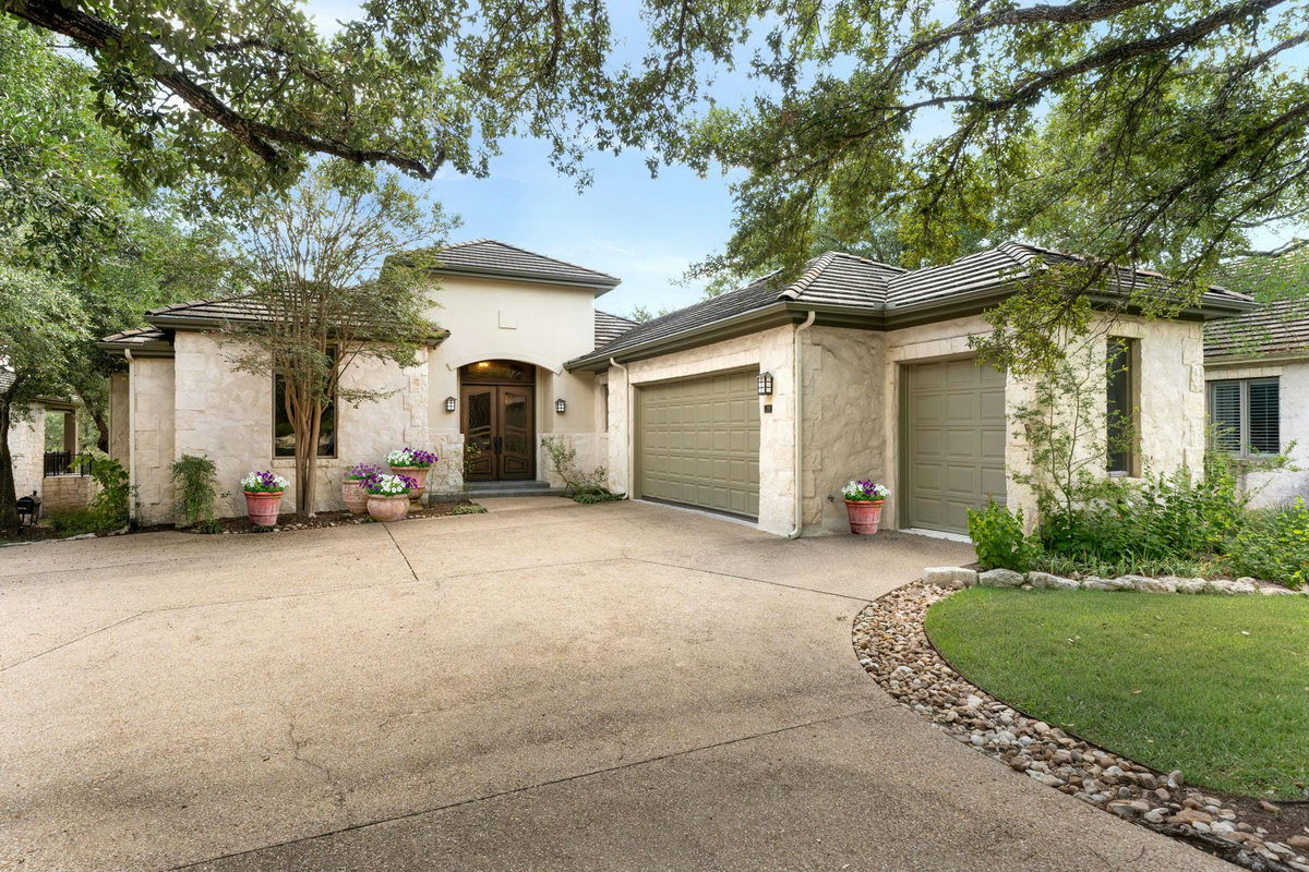2305 Barton Creek Blvd #29 — exterior