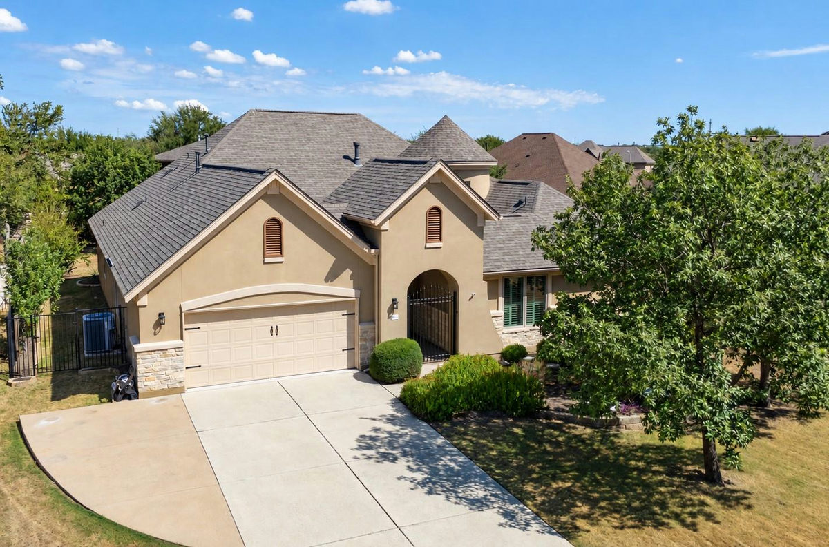3017 Raspberry Rd — exterior
