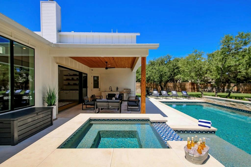 10206 Aqua Azul Ct — exterior