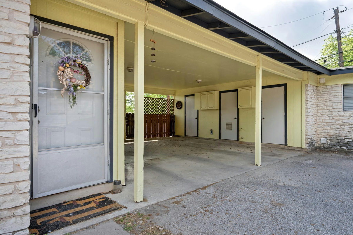3313 S Oak Dr — photo 5