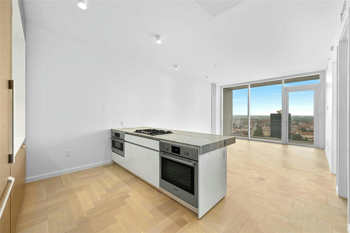 313 W 17th St #2402 — photo 3
