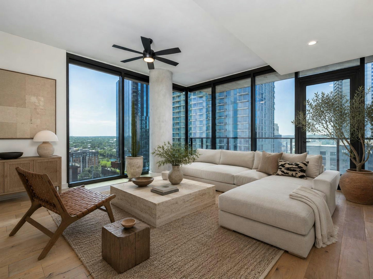 84 East Ave #1309 — exterior