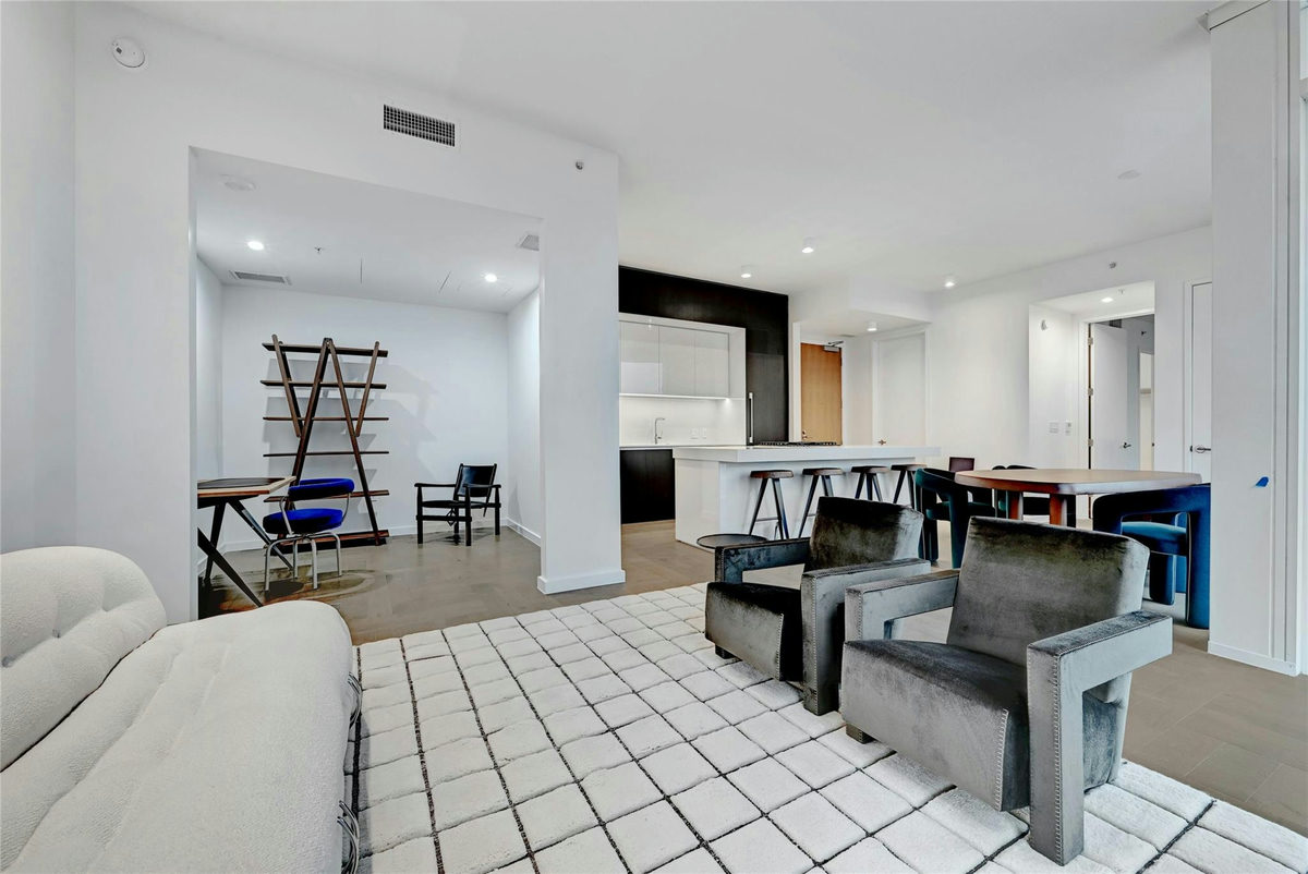 313 W 17th St #2406 — photo 2