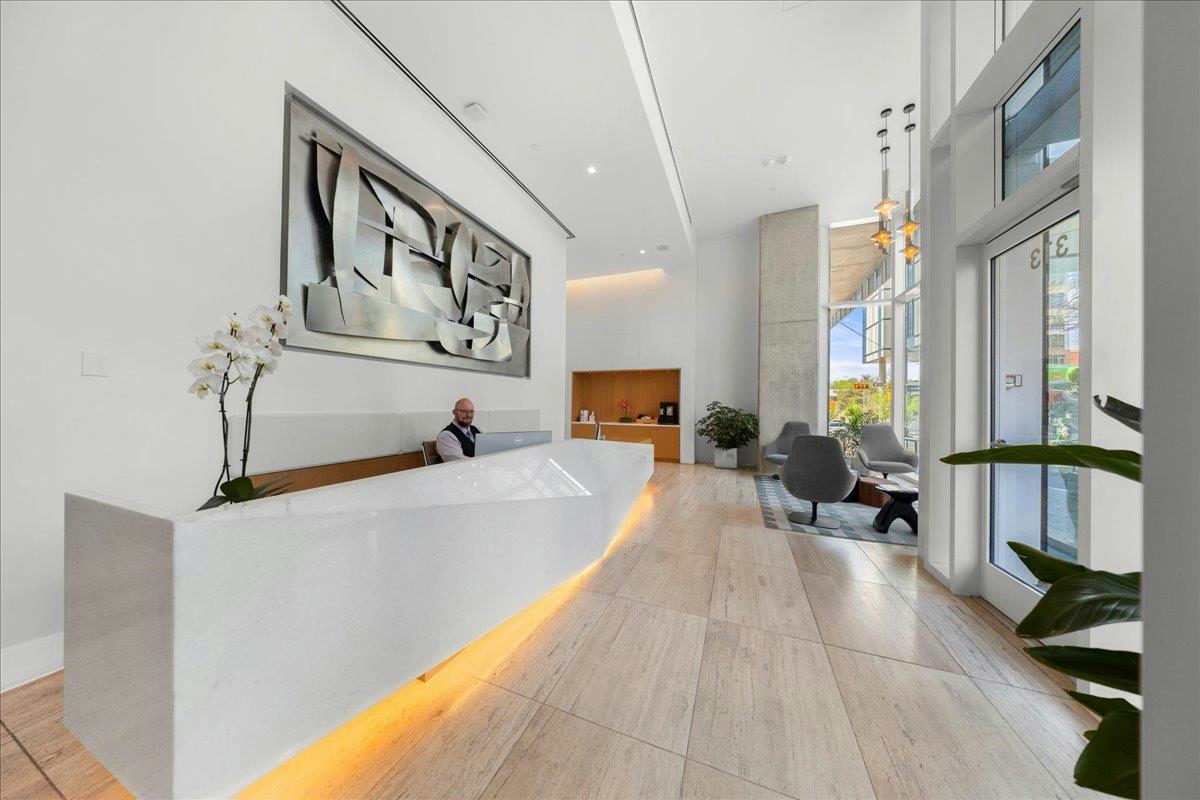 313 W 17th St #2701 — photo 3