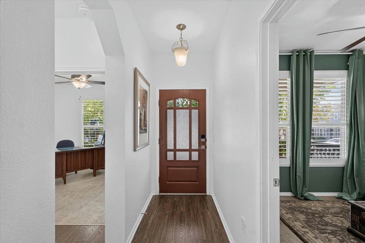 3820 Hermalinda St — photo 3
