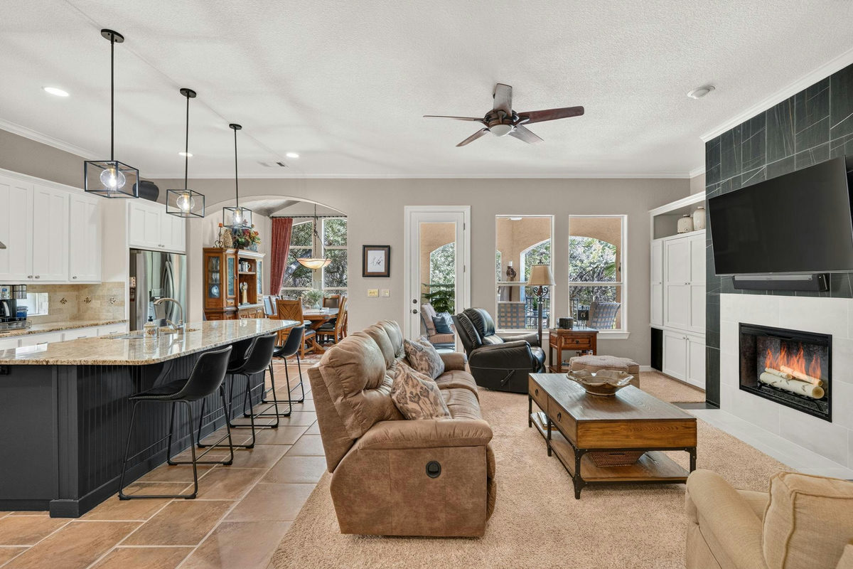 16 Swiftwater Trl — photo 2