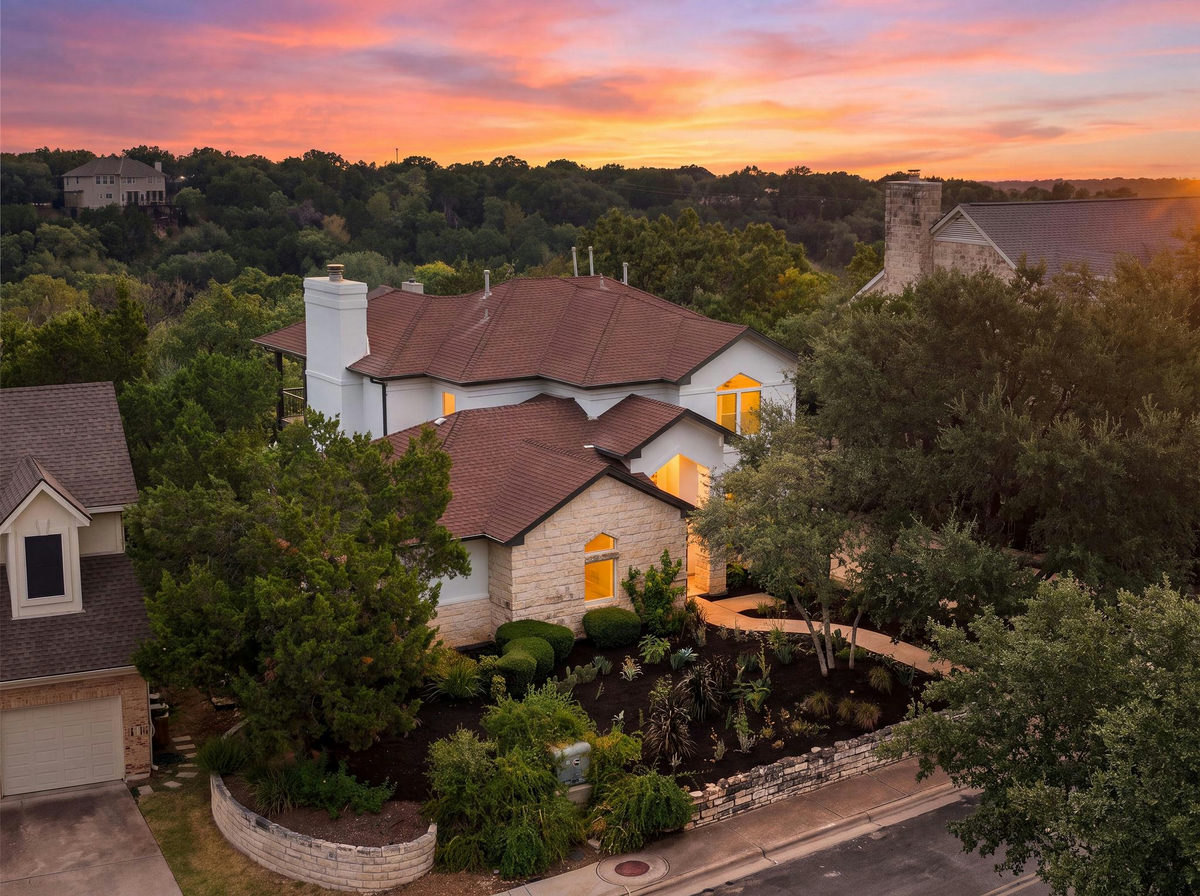 6217 Edwards Mountain Cv — exterior