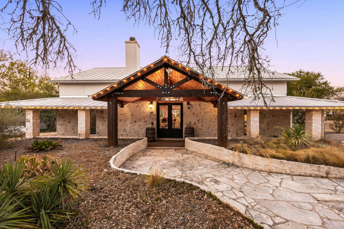 3114 Pace Bend Rd S — photo 3