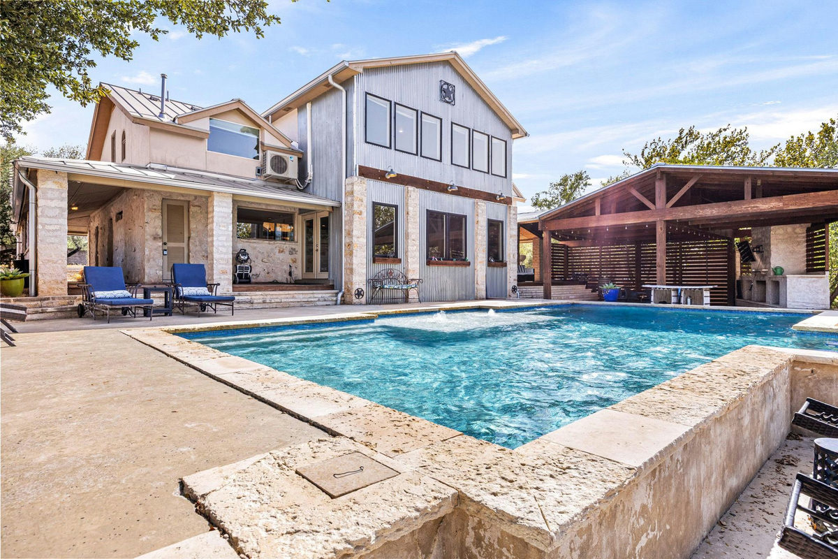 3114 Pace Bend Rd S — exterior