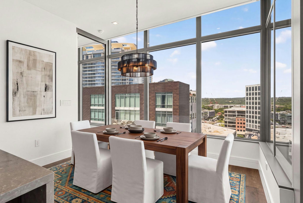 501 West Ave #1504 — photo 4