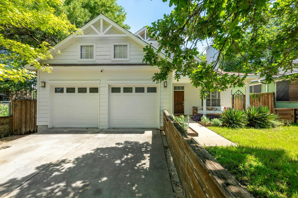 302 Ben Howell Dr — exterior