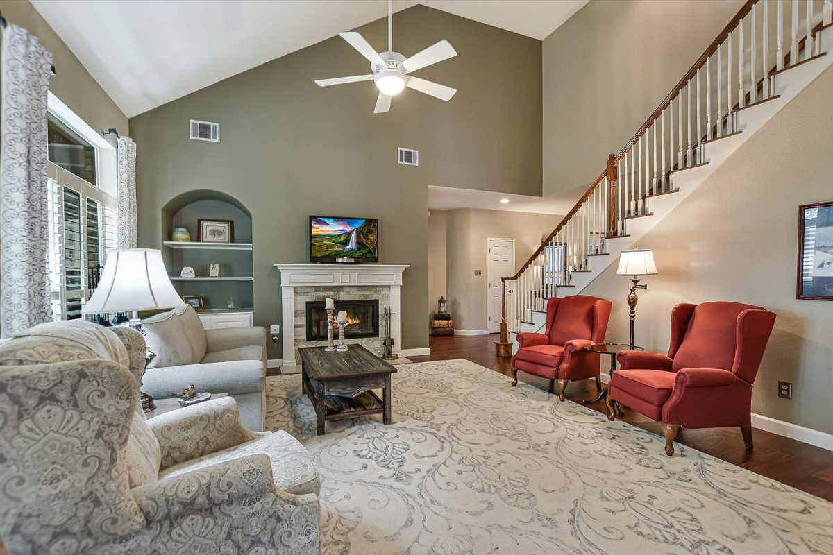 2704 Michelle Lynne Cv — photo 5
