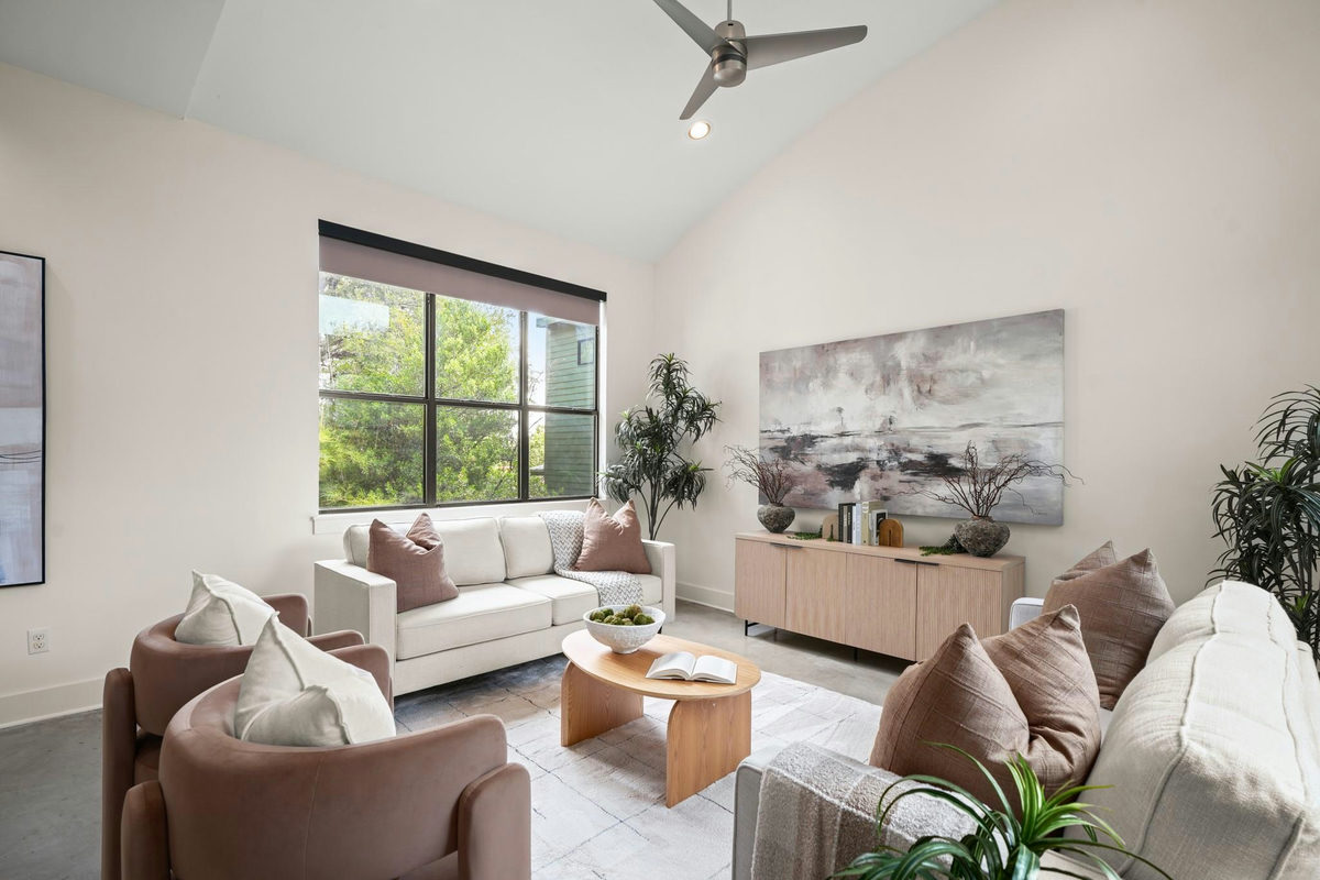 1012 Harwood Pl #A — photo 4