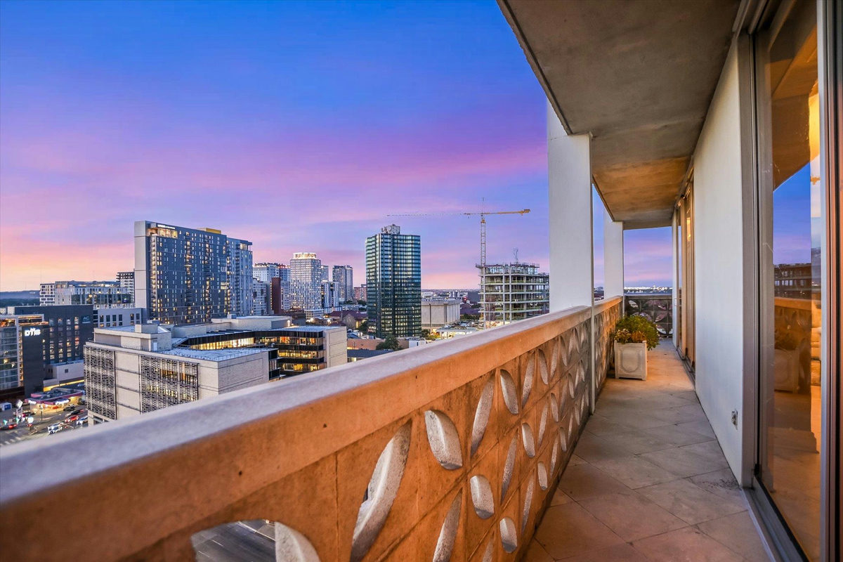 1801 Lavaca St #CDE — photo 2