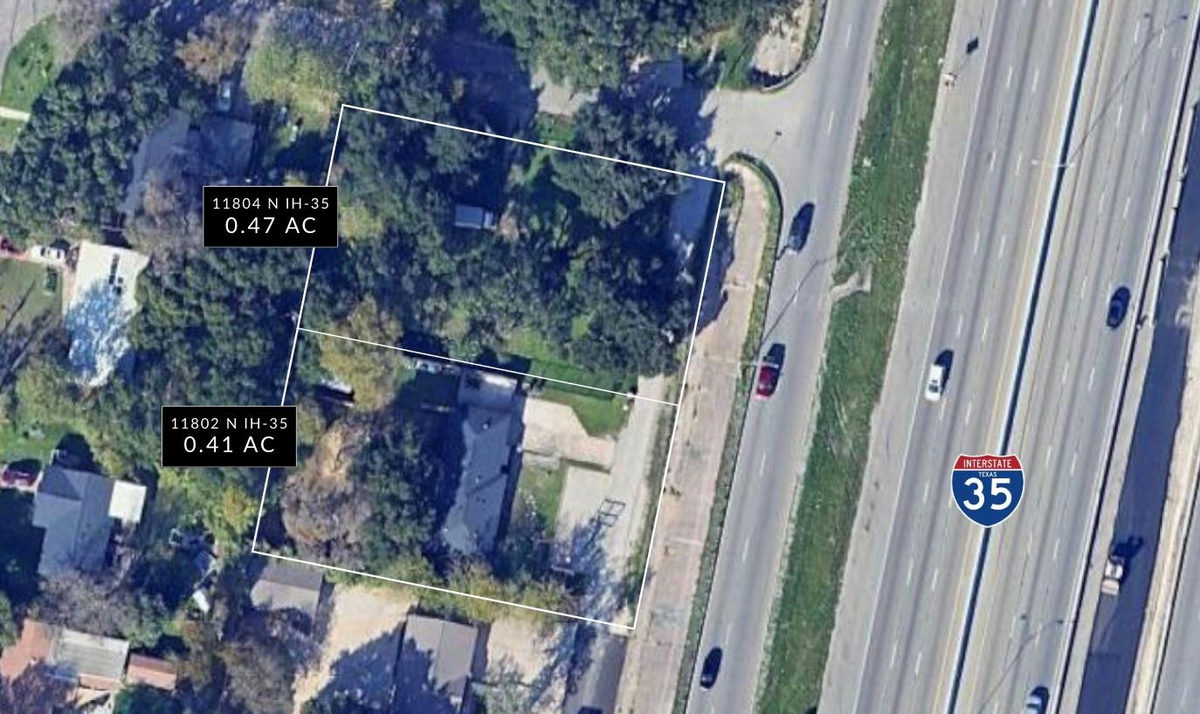 11802 N IH 35 Hwy — exterior