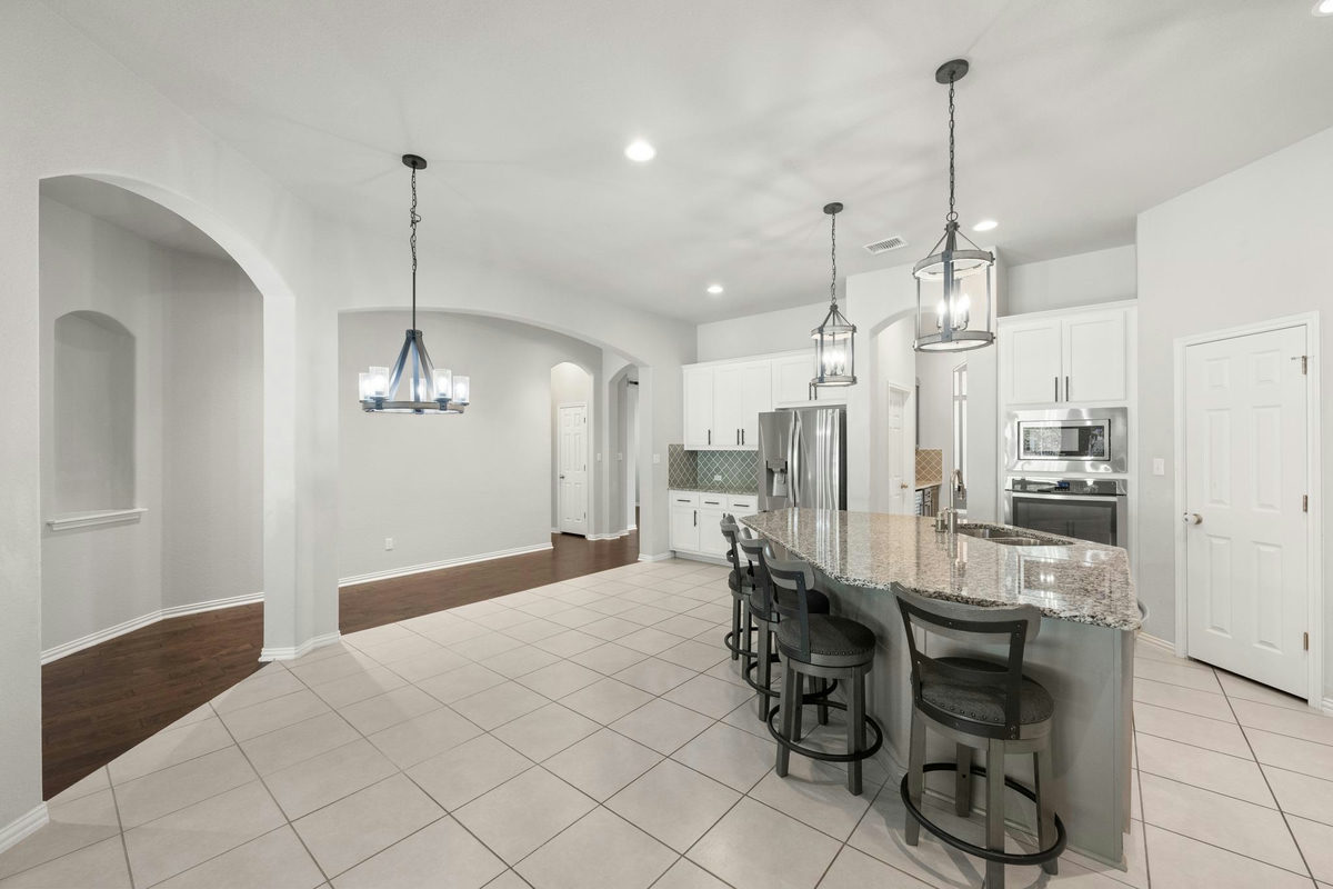 865 Catalina Ln — photo 3