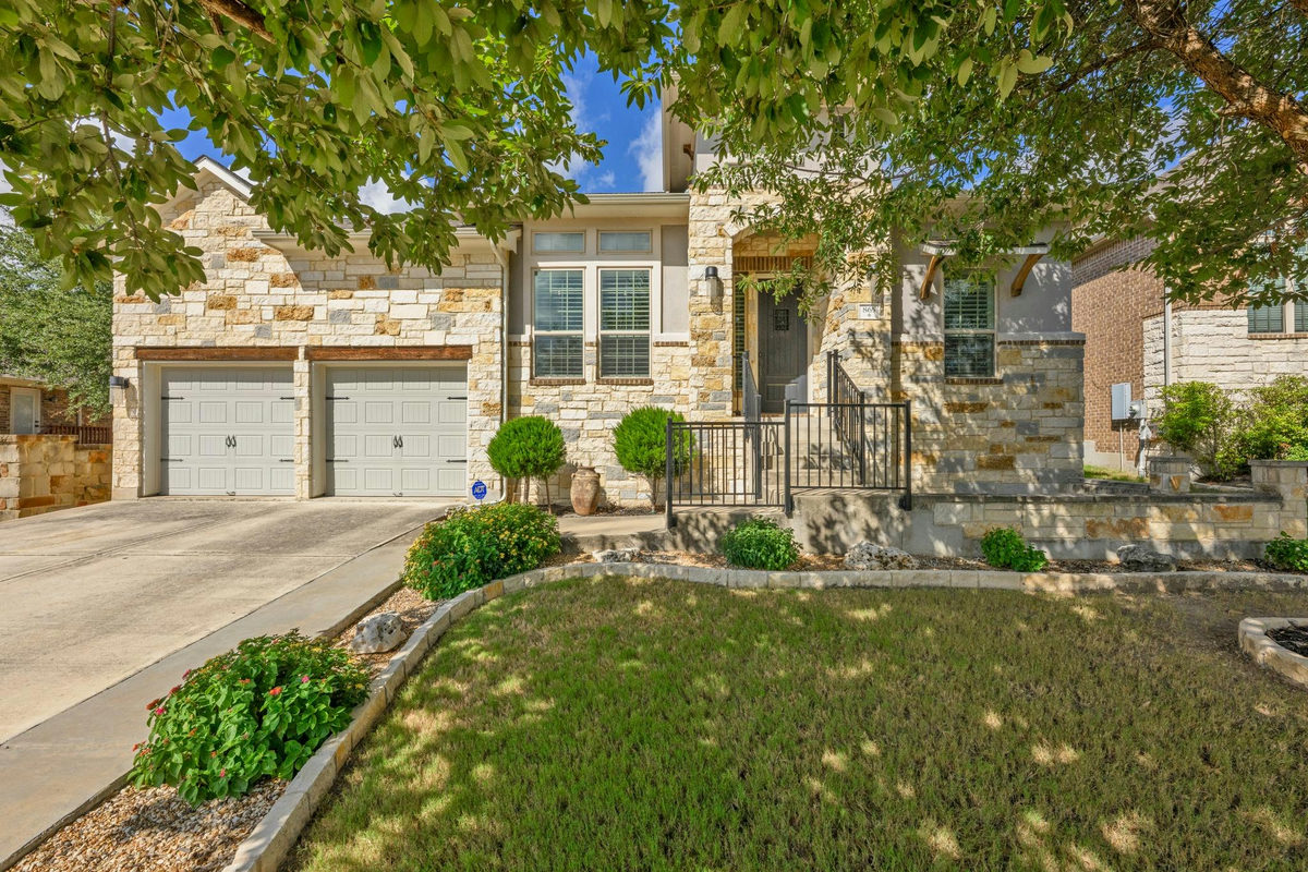 865 Catalina Ln — exterior