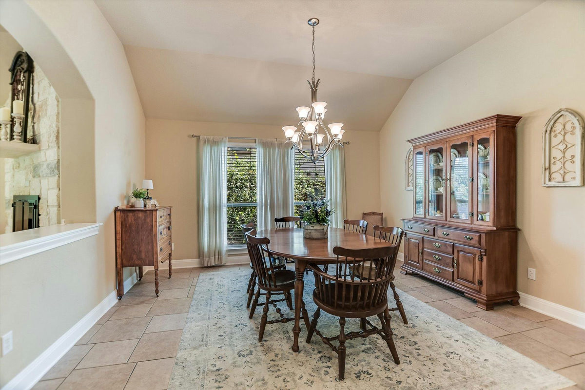 292 Swallowtail Dr — photo 5