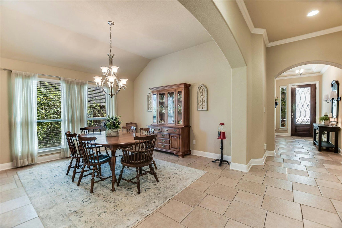 292 Swallowtail Dr — photo 4
