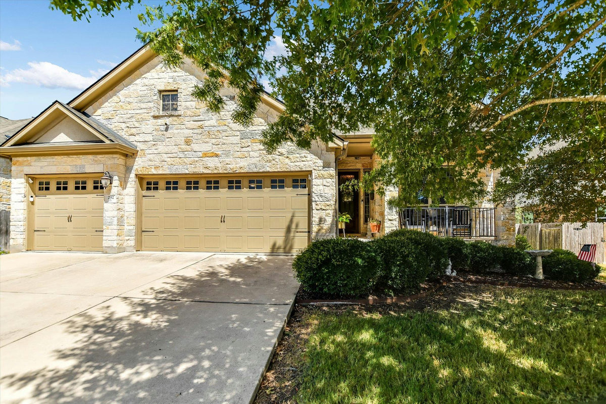 292 Swallowtail Dr — exterior