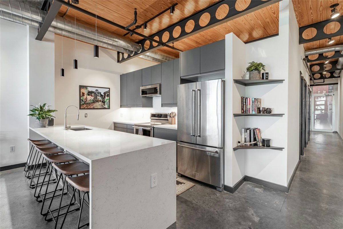 1401 Eva St #206 — photo 2