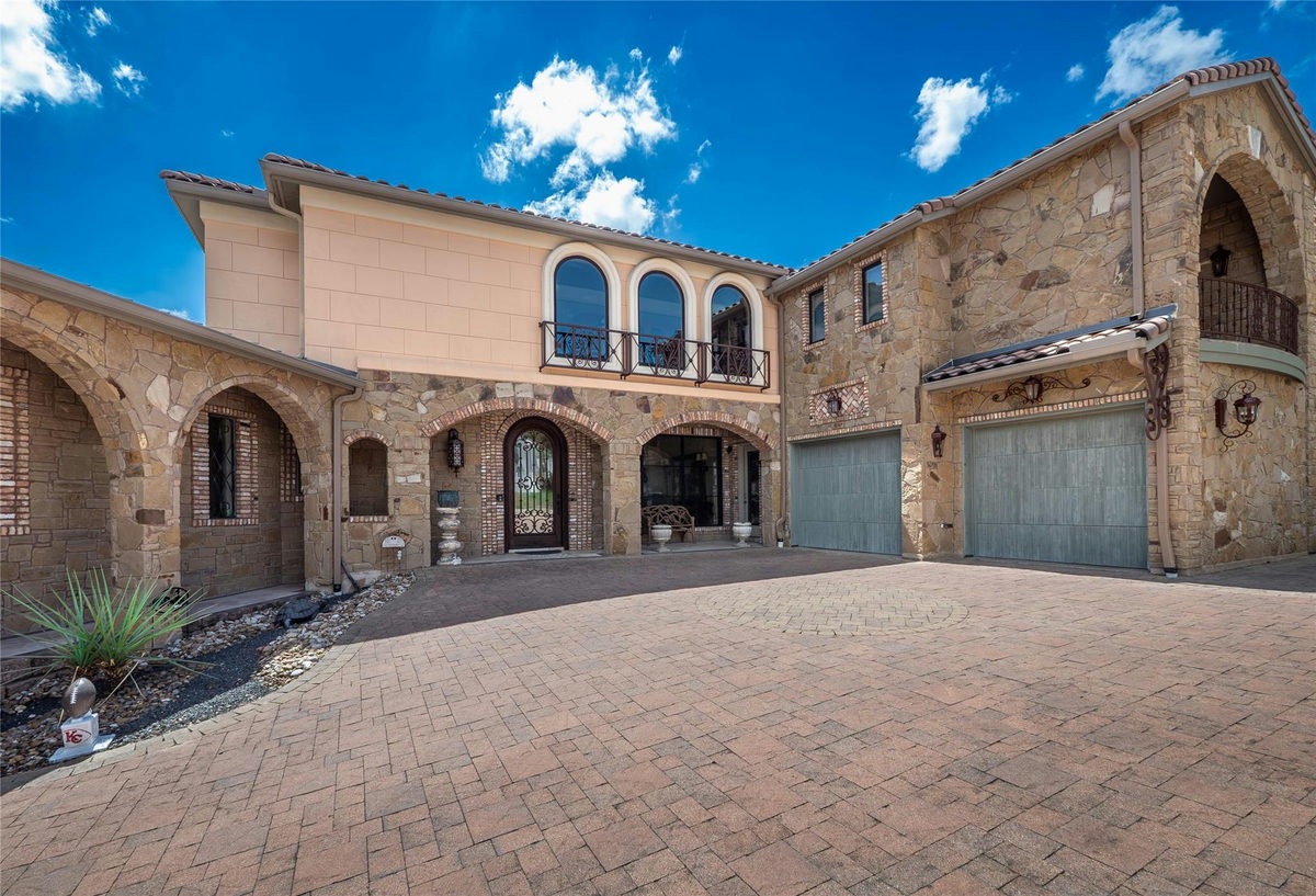 12925 Luna Montana Way S — photo 2