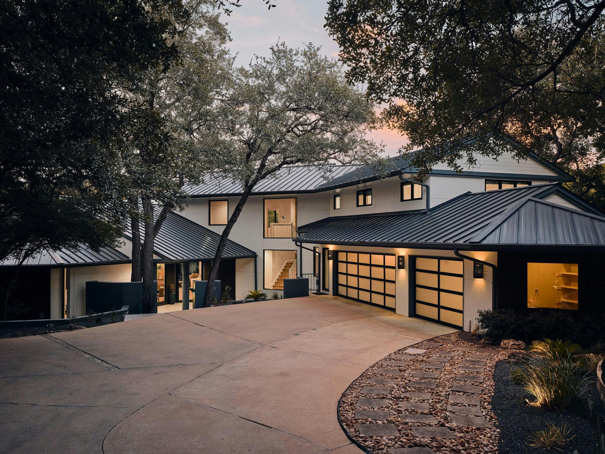 3200 Three Rivers Dr — exterior