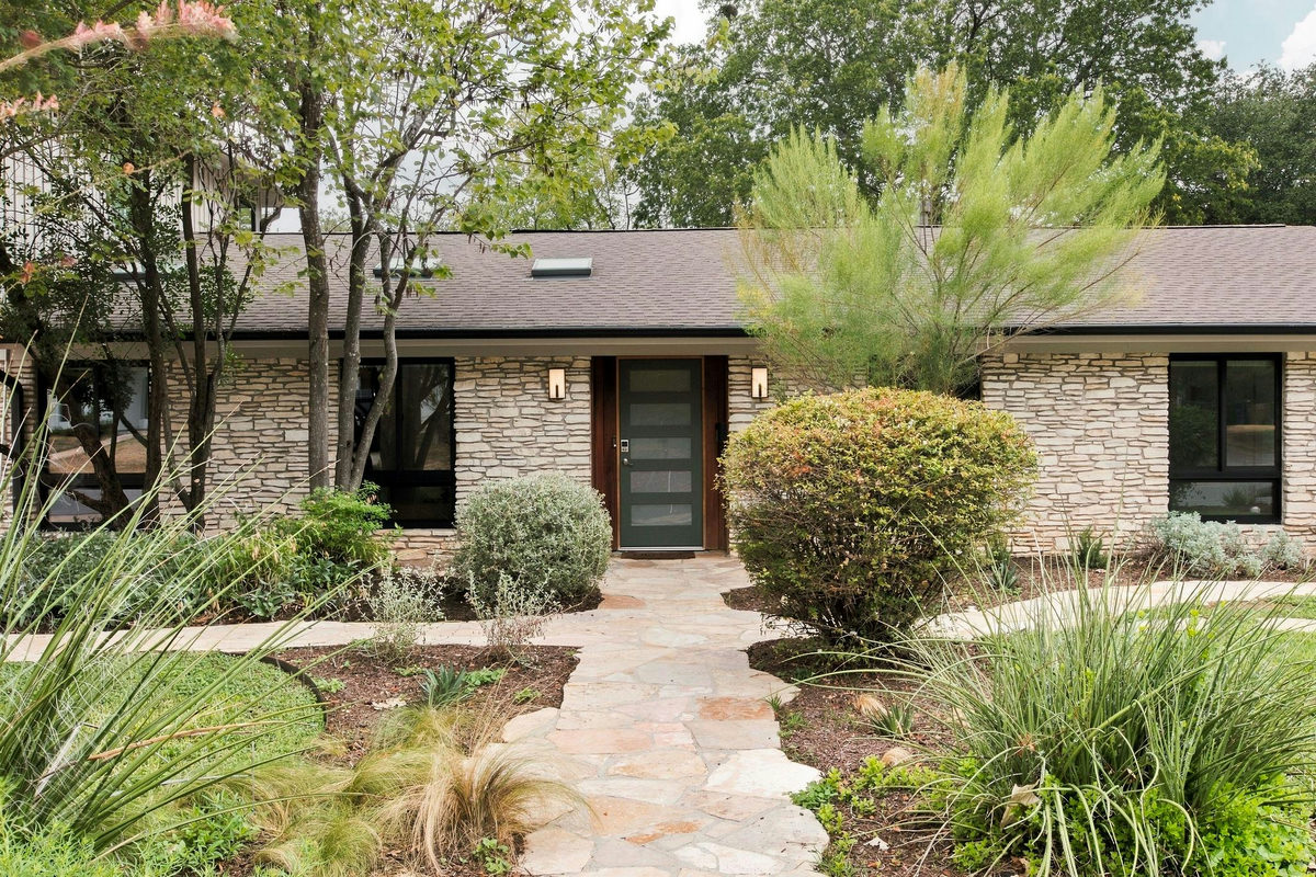 1806 Barton Pkwy — photo 2