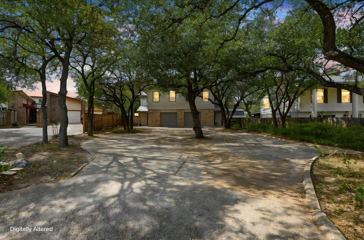 8604 Willowick Dr — photo 2