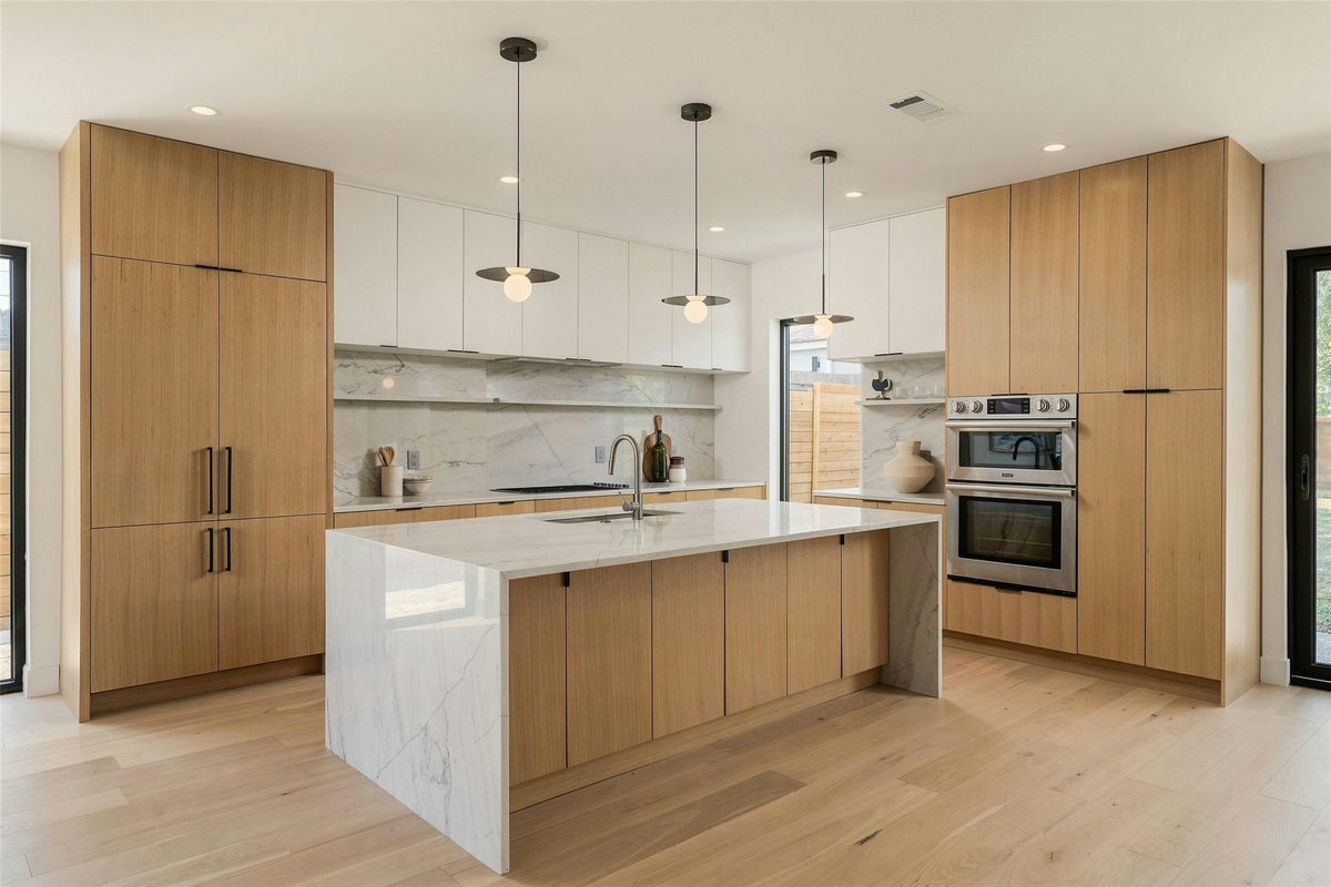 1005 W Johanna St — photo 5