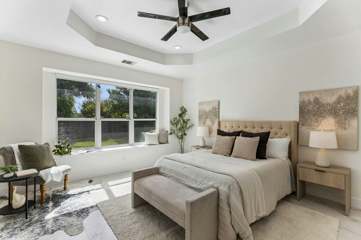 15232 Fernhill Dr — photo 4