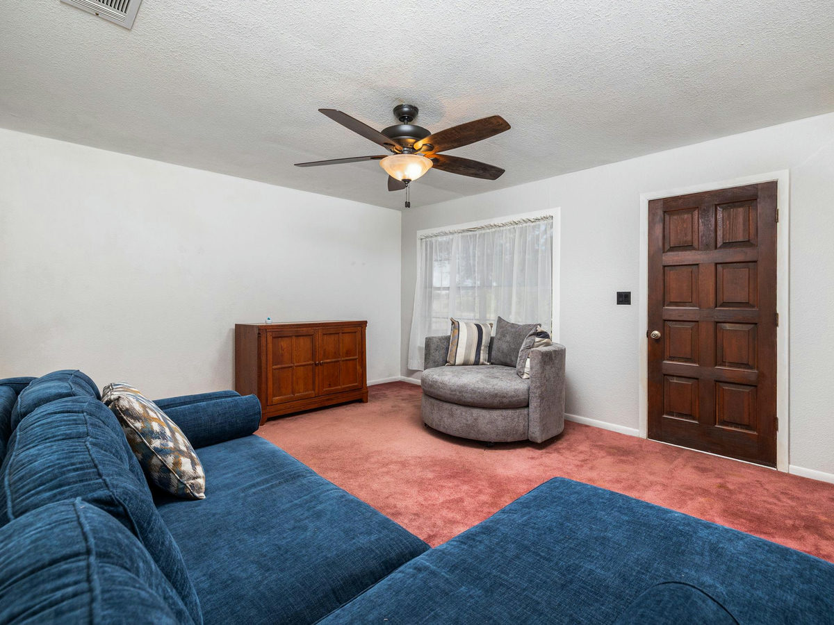 1501 County Road 421 — photo 3