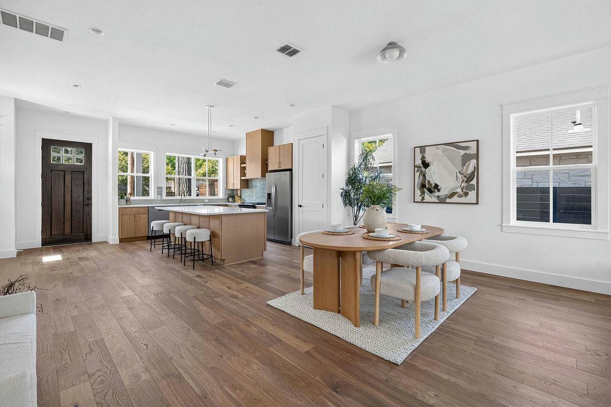 300 W Mockingbird Ln #1 — photo 5
