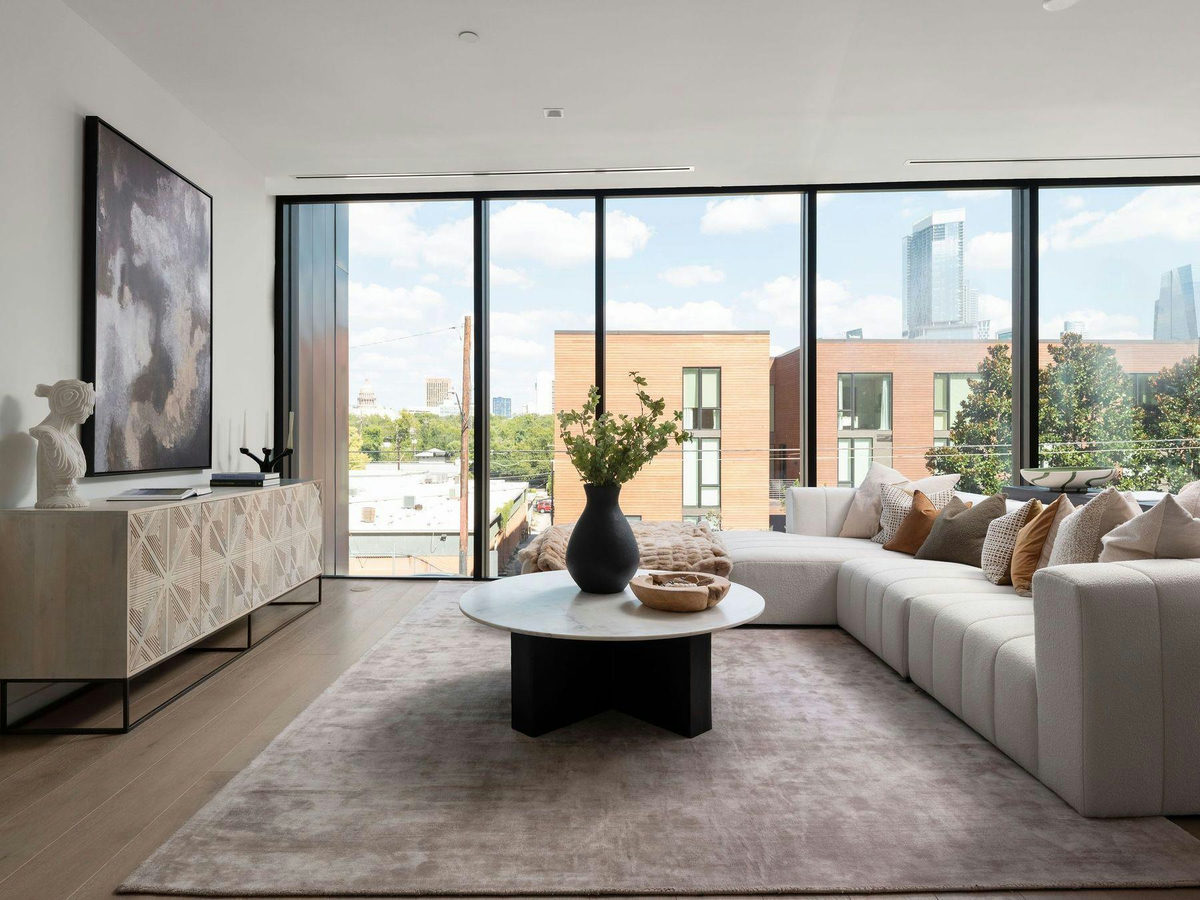 1006 Baylor St #201 — photo 4