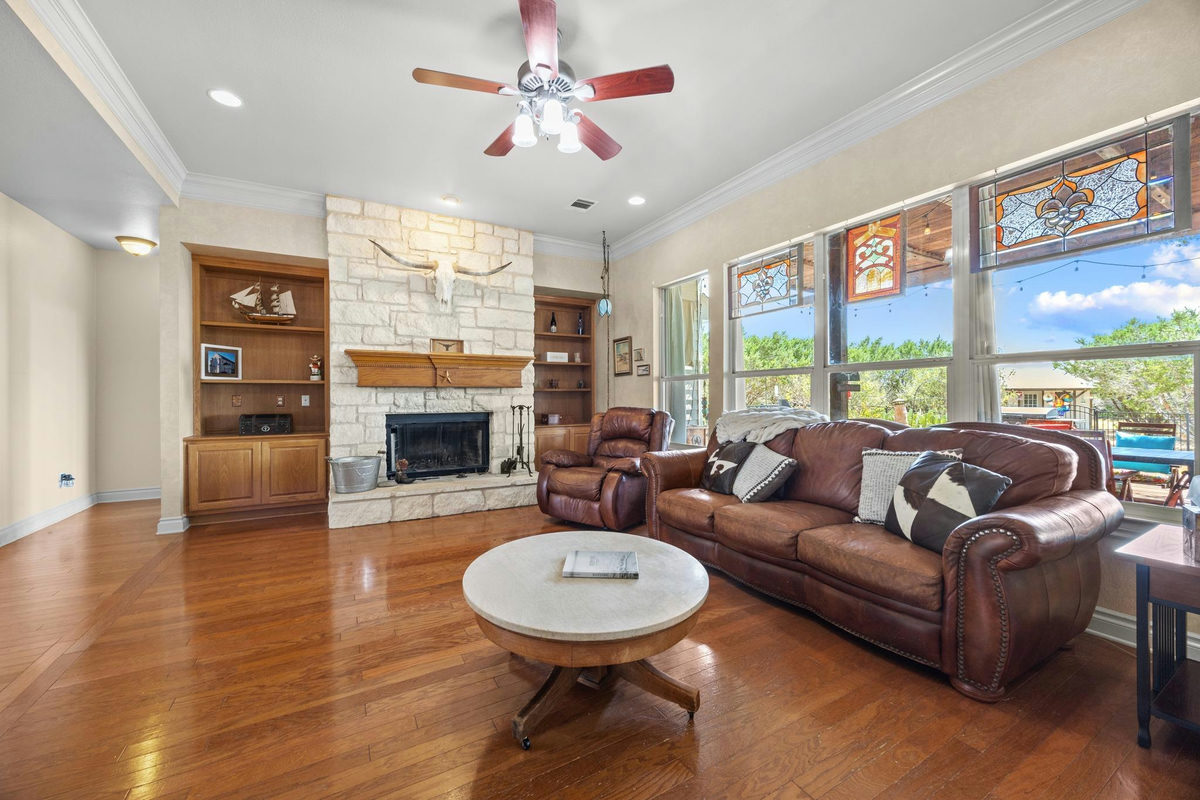 101 Sonora Dr — photo 2