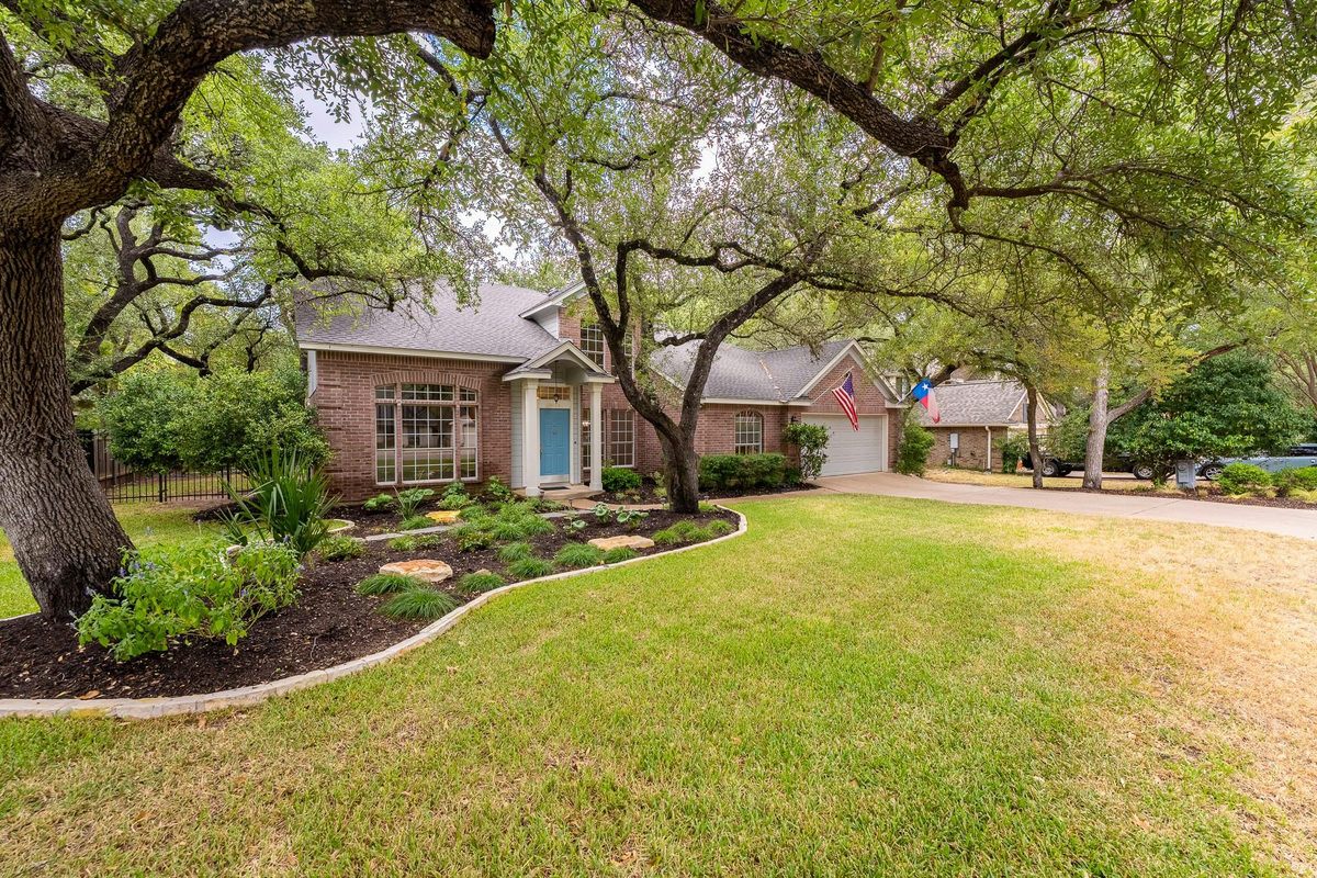 9106 Marybank Dr — exterior