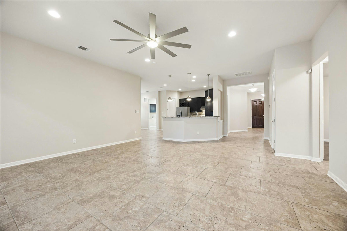 3302 Mossy Grove Ct — photo 4