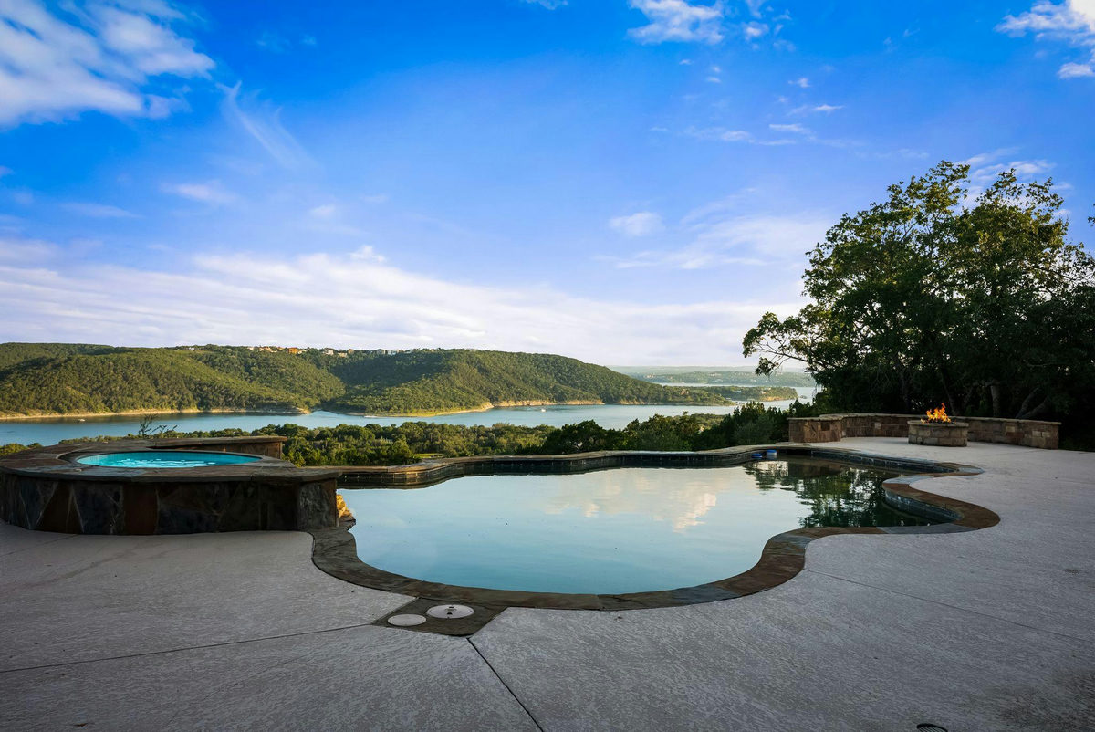 8145 Lake Mountain Ln — exterior