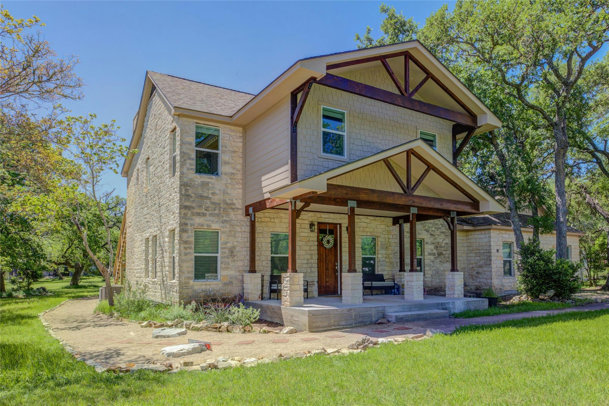7917 Forest View Dr — exterior