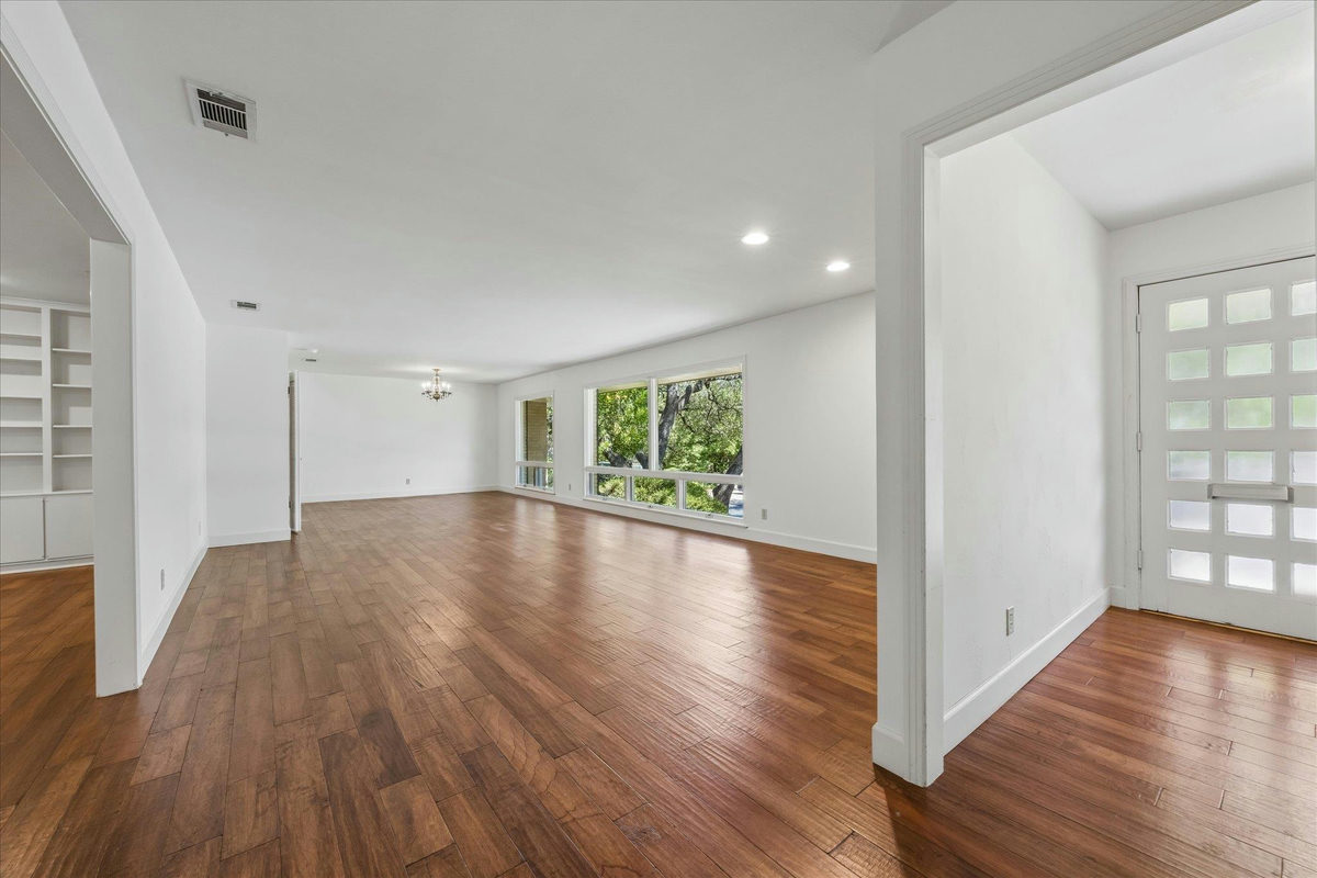 5900 Overlook Dr — photo 3