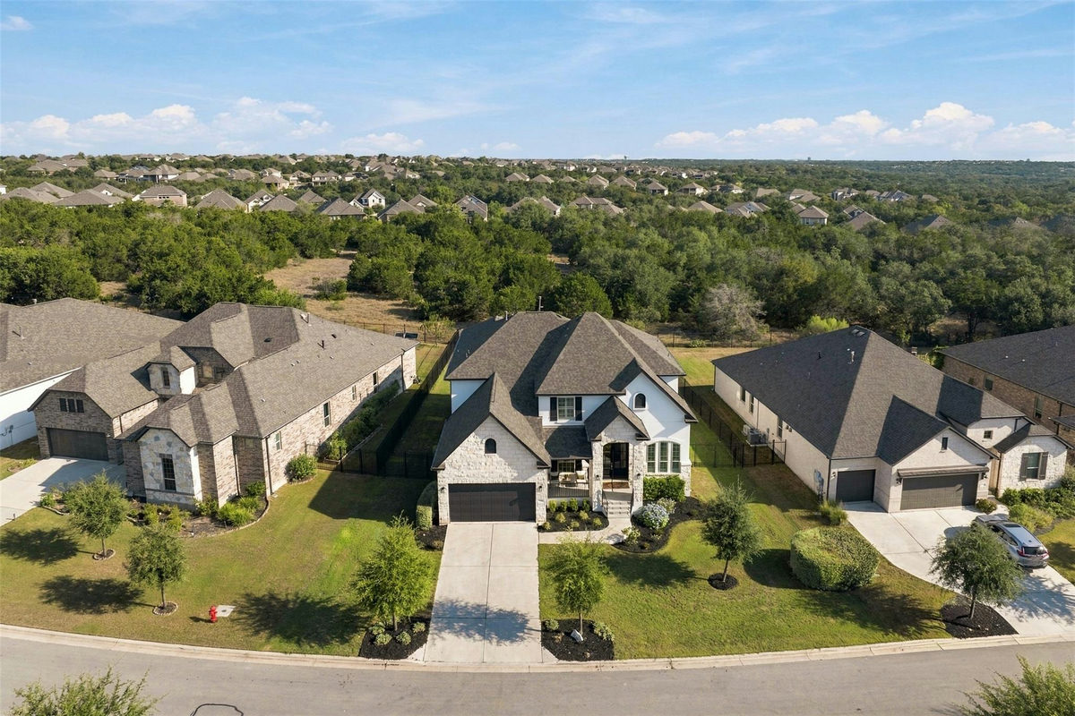 1222 Jacksdaw Rd — exterior