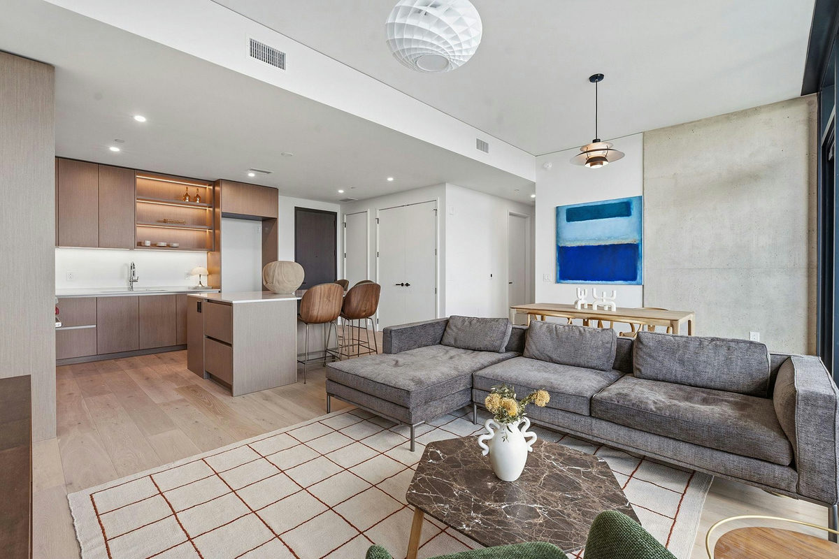 610 Davis St #4102 — photo 2