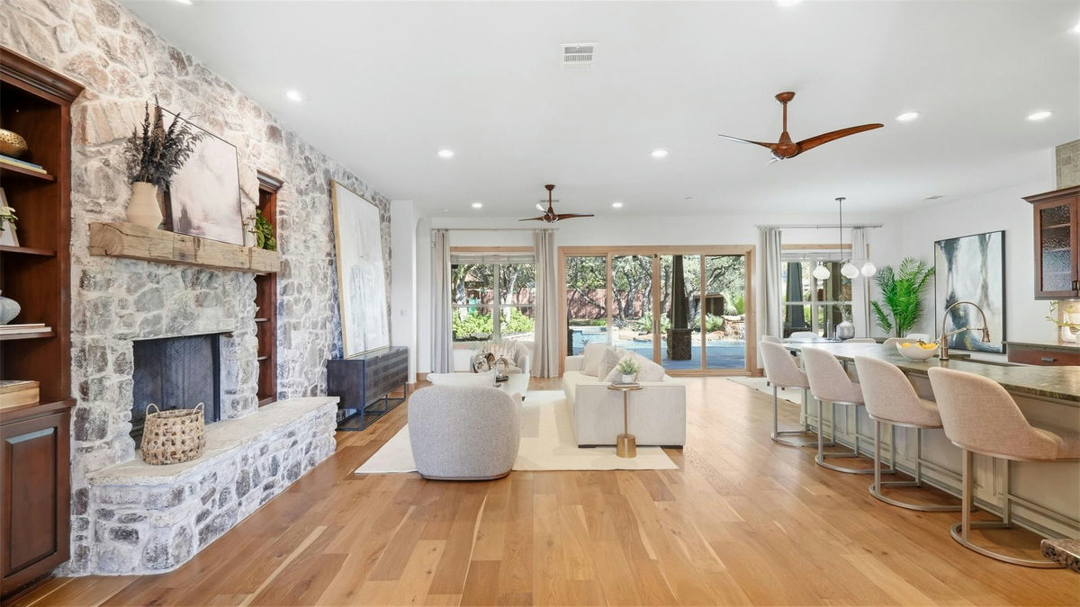 5910 Hudson Bend Rd — photo 3